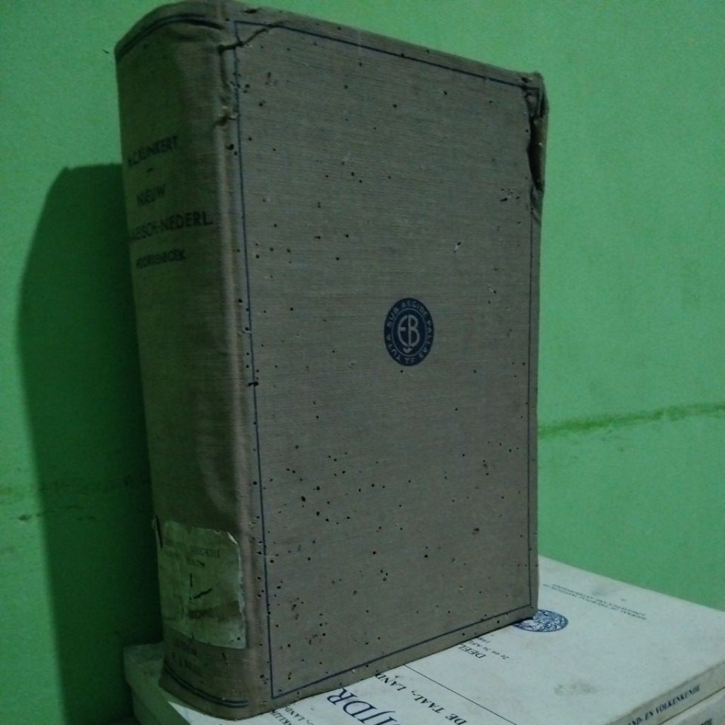 NIEUW MALEISCH - NEDERLANDSCH WOORDENBOEK