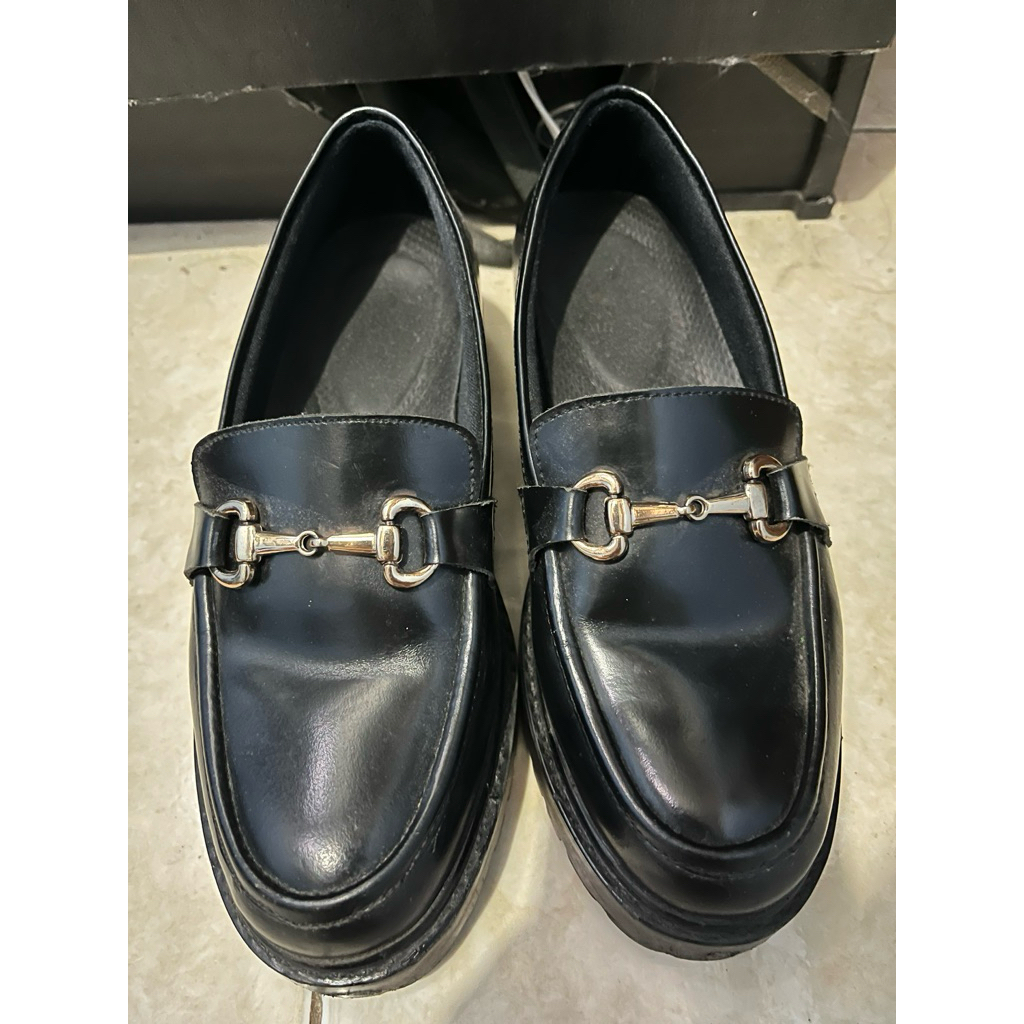 Sepatu Nappa Milano - Pum Buckle sepatu wanita loafers