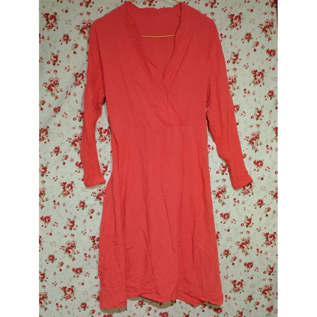 Minidress warna peach tua