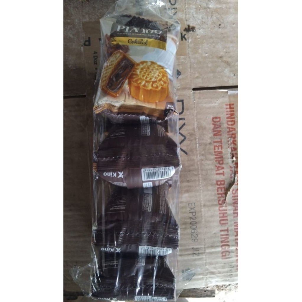 

Pia 1000 rasa coklat, pia coklat, makanan ringan, makanan, cemilan coklat