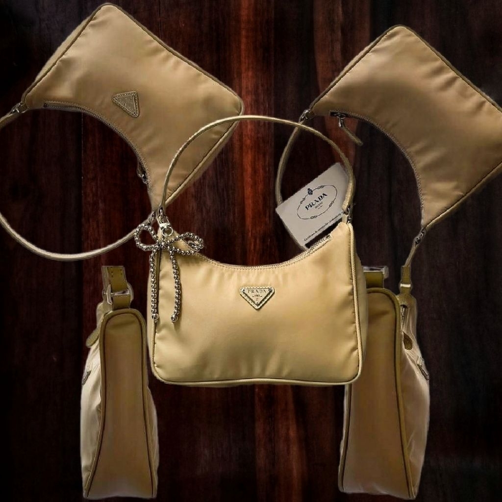 Prada Pre-edition 2005 shoulder bag