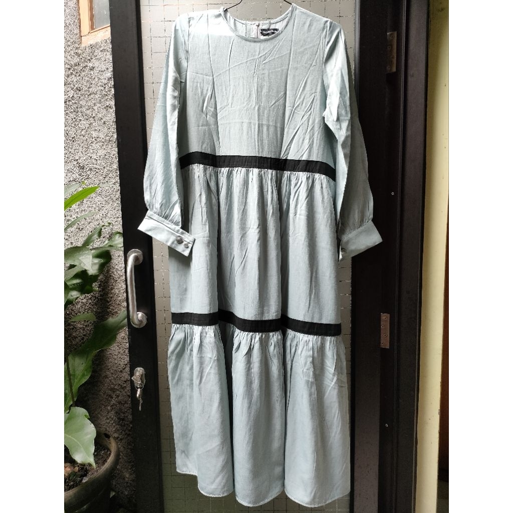 Susan Huda gamis preloved biru telur asin size M
