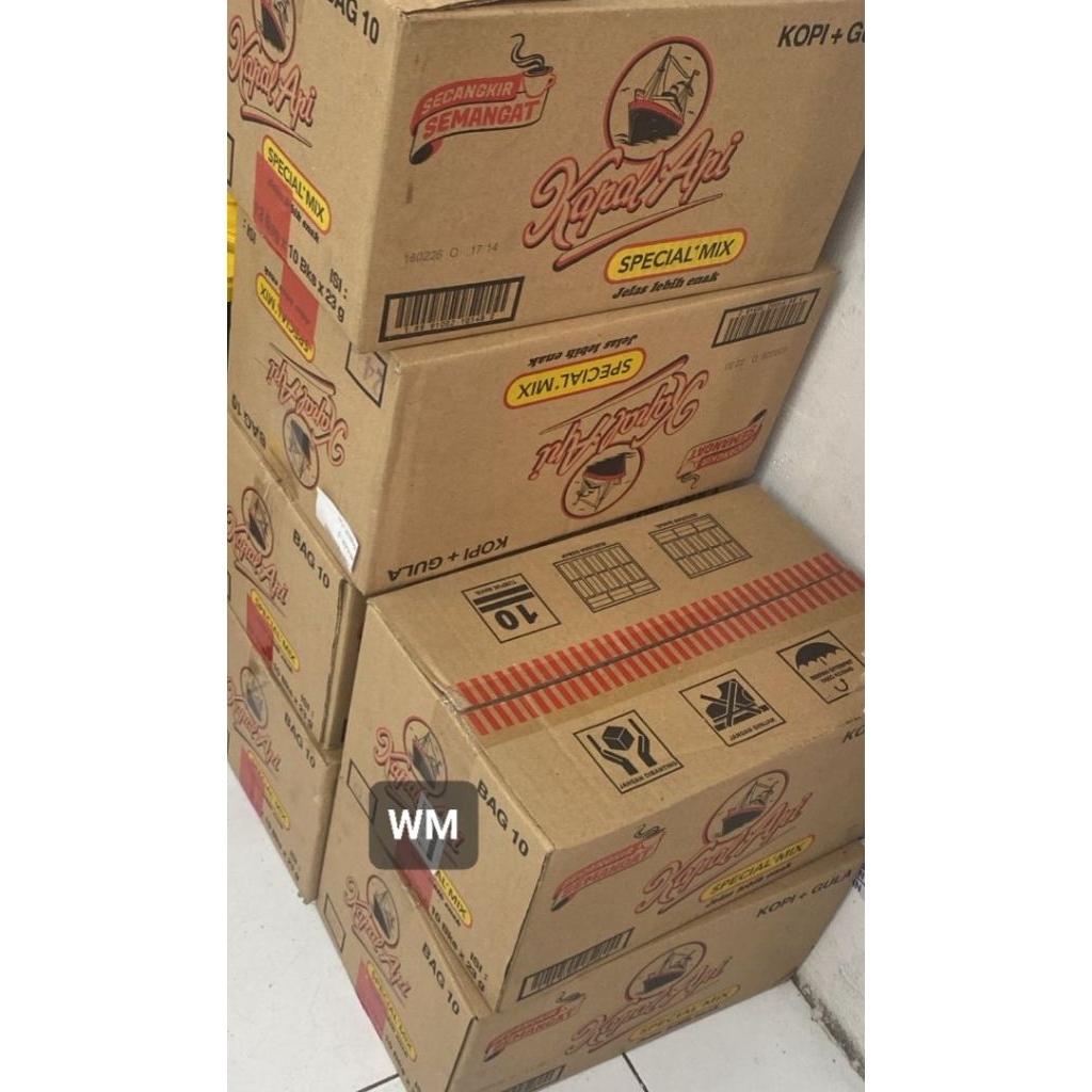 

kopi kapal api karton isi 12 renceng