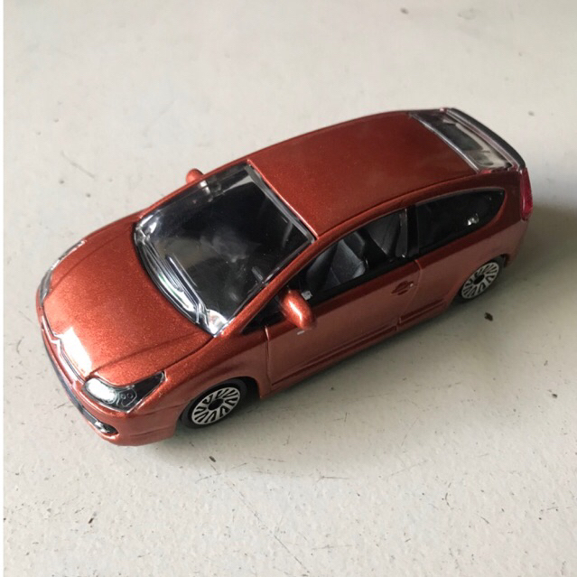 Diecast 1:43 Citroen C4