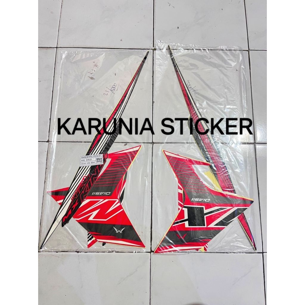 Striping lis sticker standar ori yamaha mx king 2021 merah hitam stiker mx king 150 merah hitam 2021