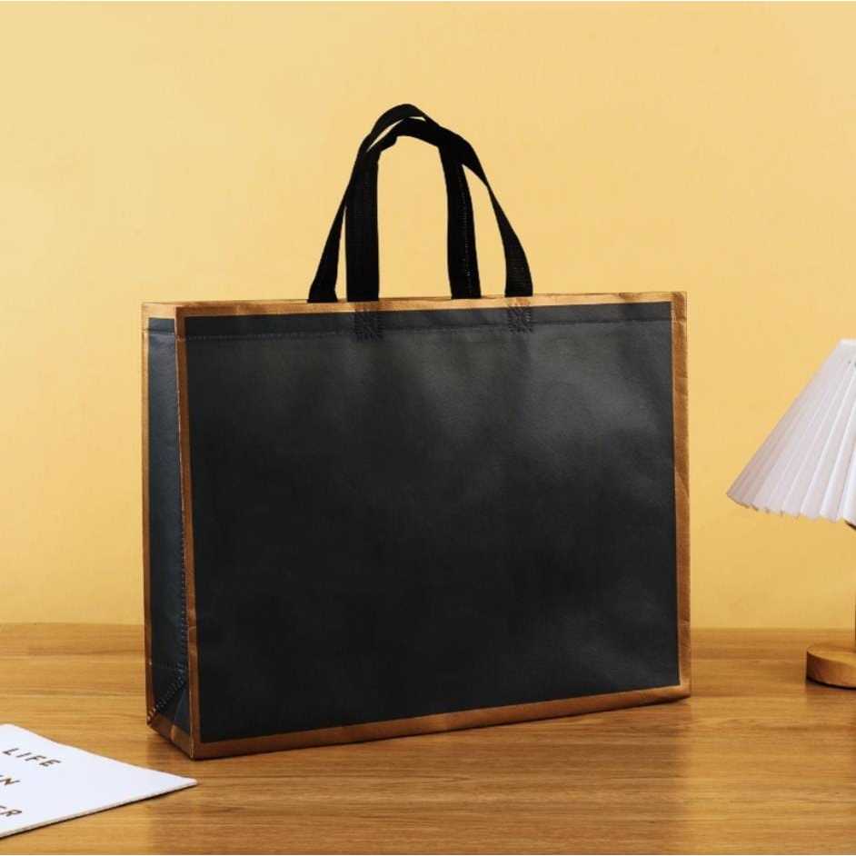 

Tas Jinjing / Tas Belanja / Tas Spunbond / Tas Souvenir / Tas Jinjing Wanita / Tas Lipat / Tas Kado / Kantong Belanja