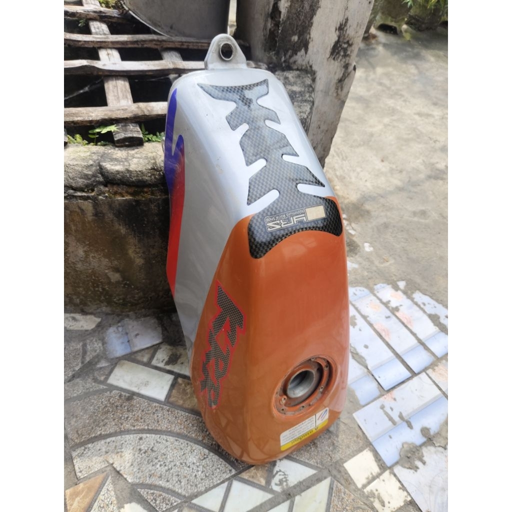 tangki  ninja ss/r original