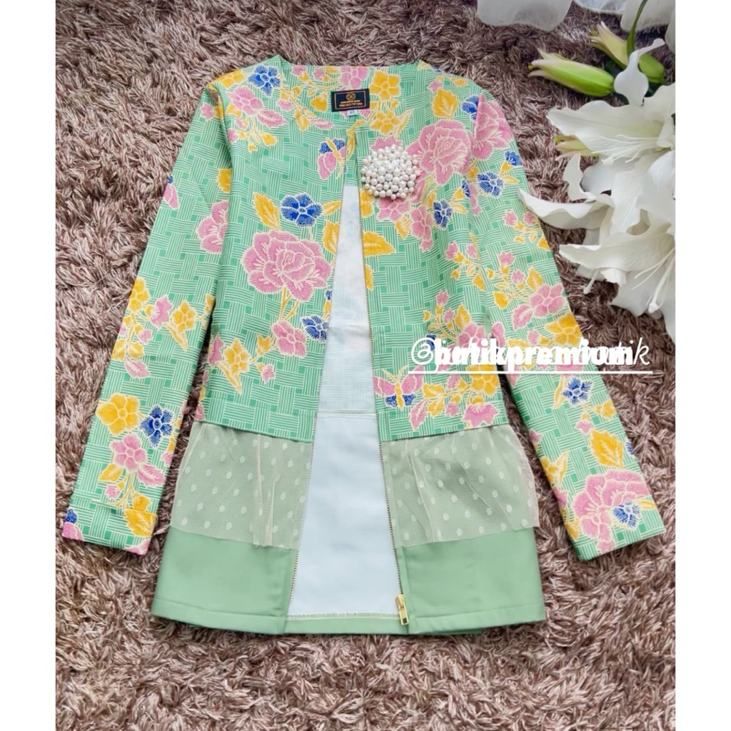 BLOUSE BATIK SOLO BAHAN KATUN