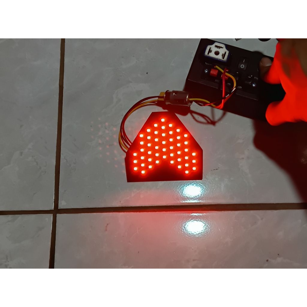 Lampu Stoplamp Running Beat Esp 2017