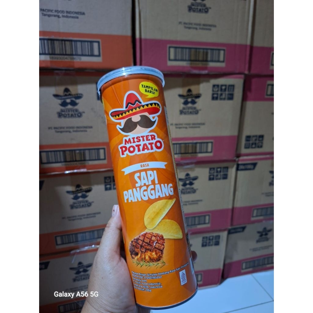 

Mister potato varian sapi panggang kemasan 106gr