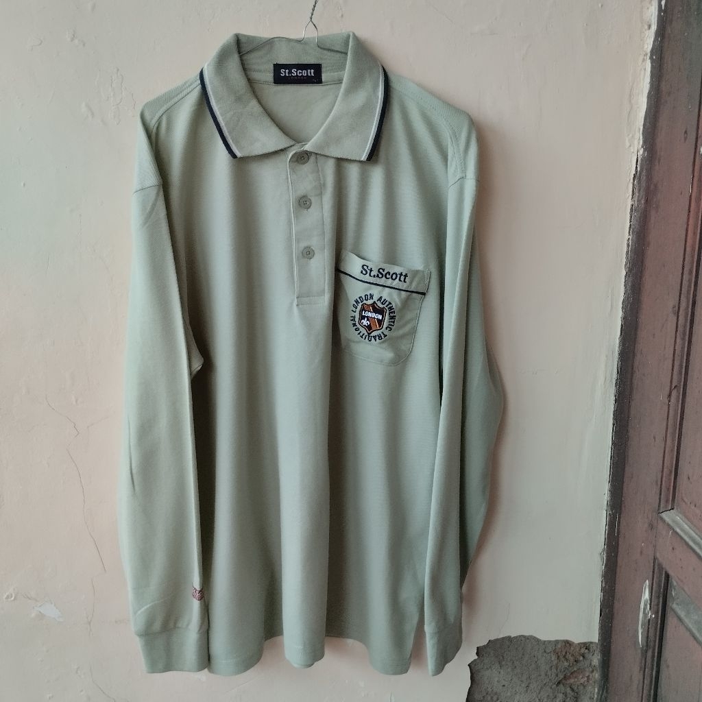 Vintage Long Sleeve St. Scott London Original