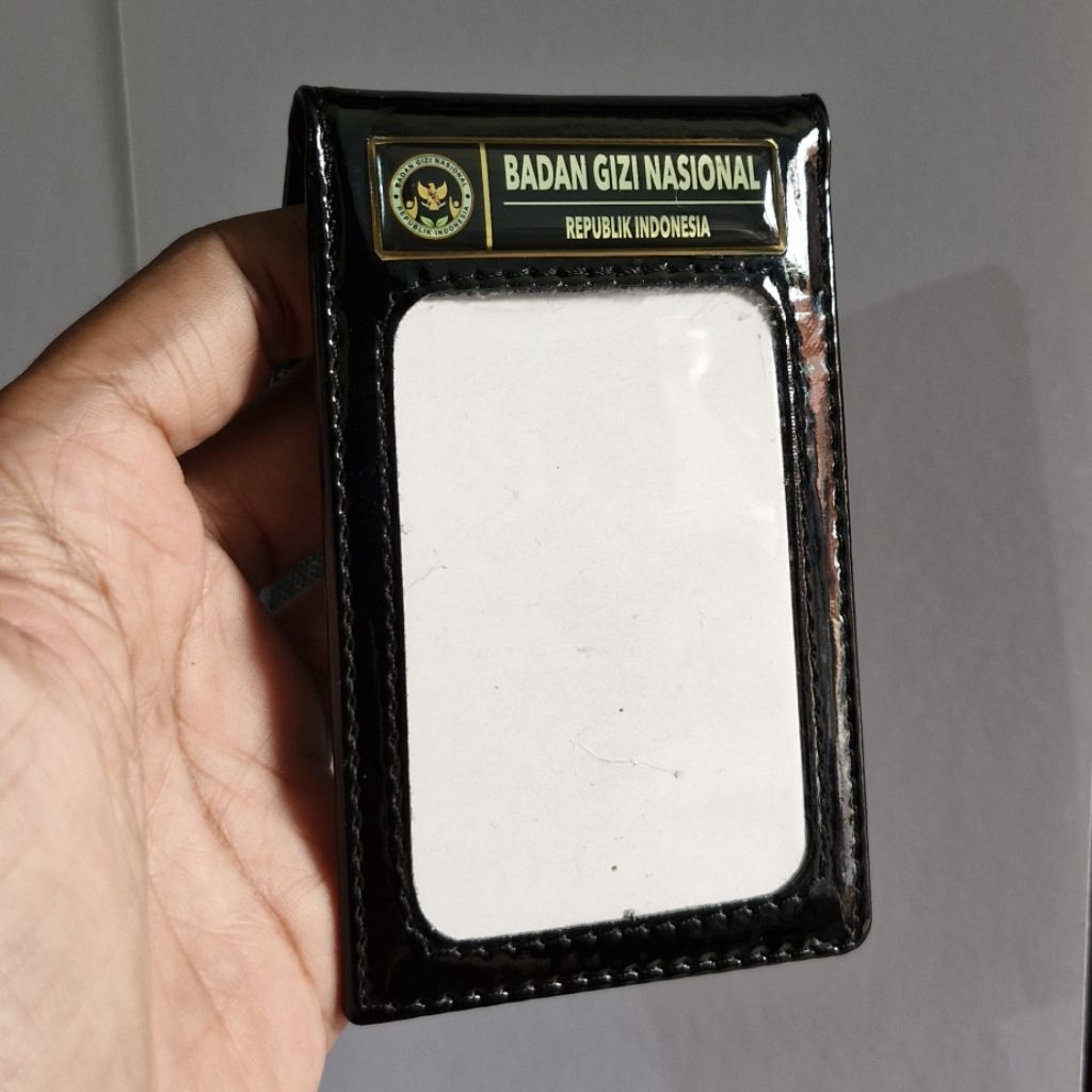 

Dompet id card BGN model premium - Name tag id card Badan Gizi Nasional