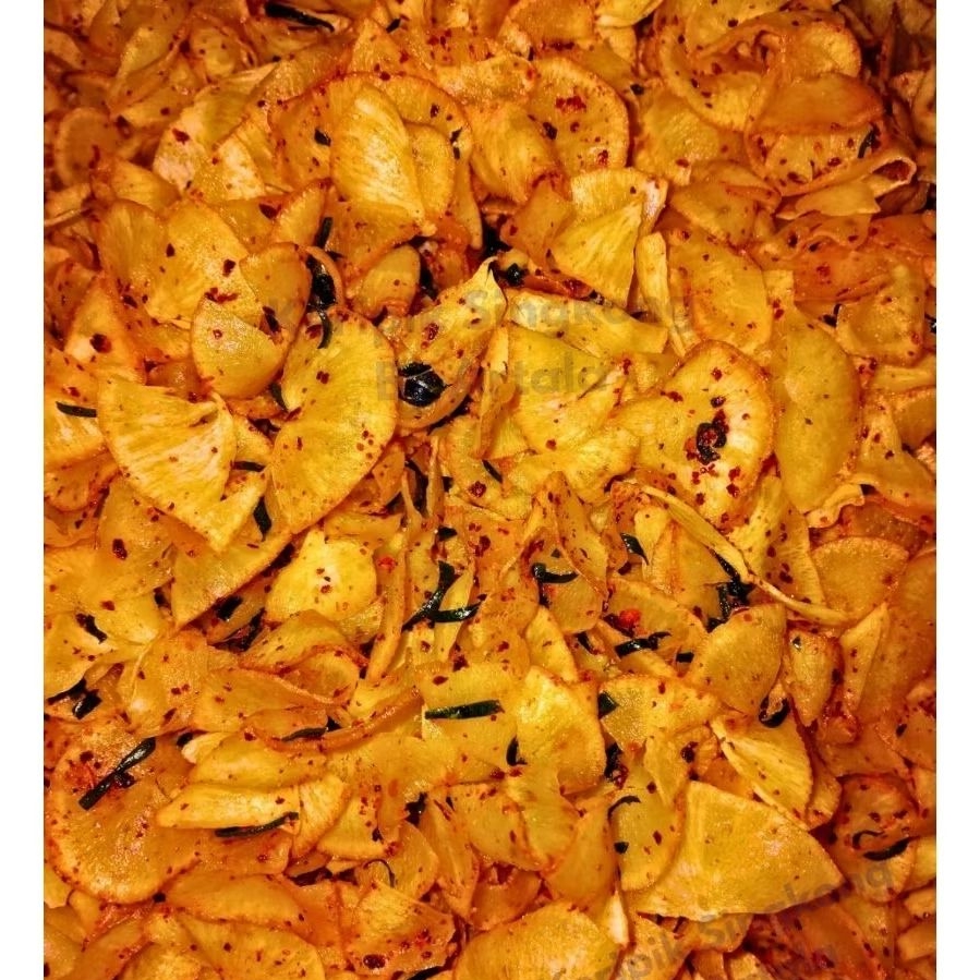 

Keripik Singkong Pedas Daun Jeruk 250g