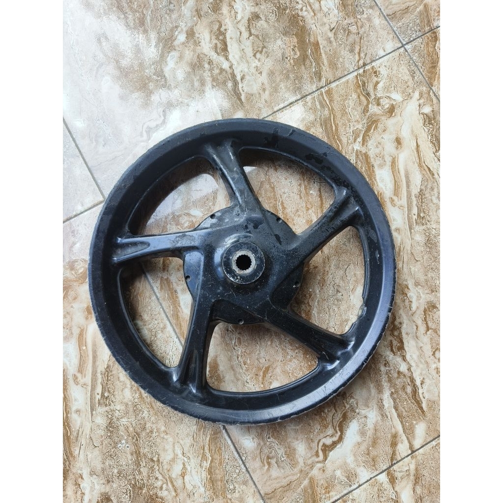 velg resing belakang yamaha mio j