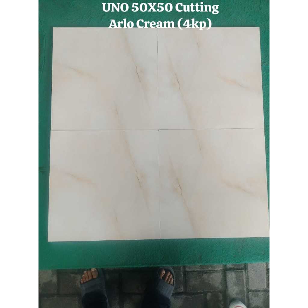 Keramik Cutting Kilat Uno Arlo Cream 50 x 50 cm