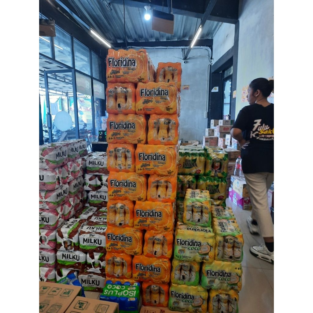 

Floridina Jeruk 12x330ml