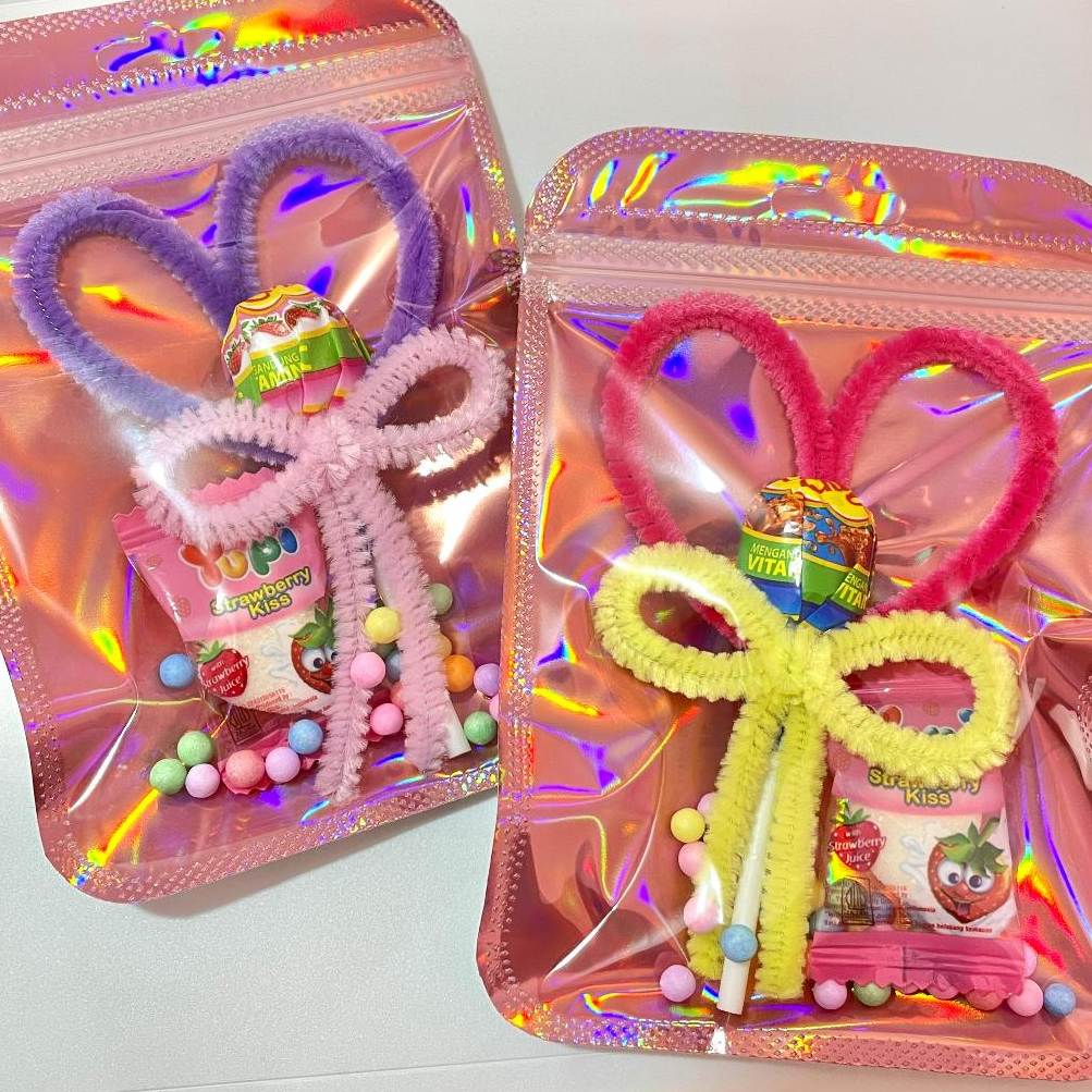 

Mini Gift Snack Chupa Chups Permen Yupi Hadiah Wisuda, Anniversary, Kado Ulang Tahun, Kado Resign