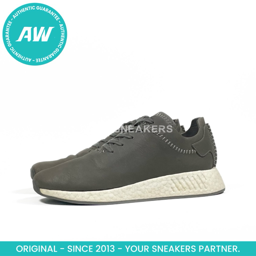 adidas NMD R2 WINGHRON