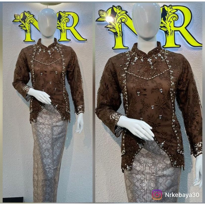 Galery Batik - Kebaya Wisuda | Kebaya Modern | Kebaya Bridesmaid Terbaru |  Kebaya Warna Coklat Maho