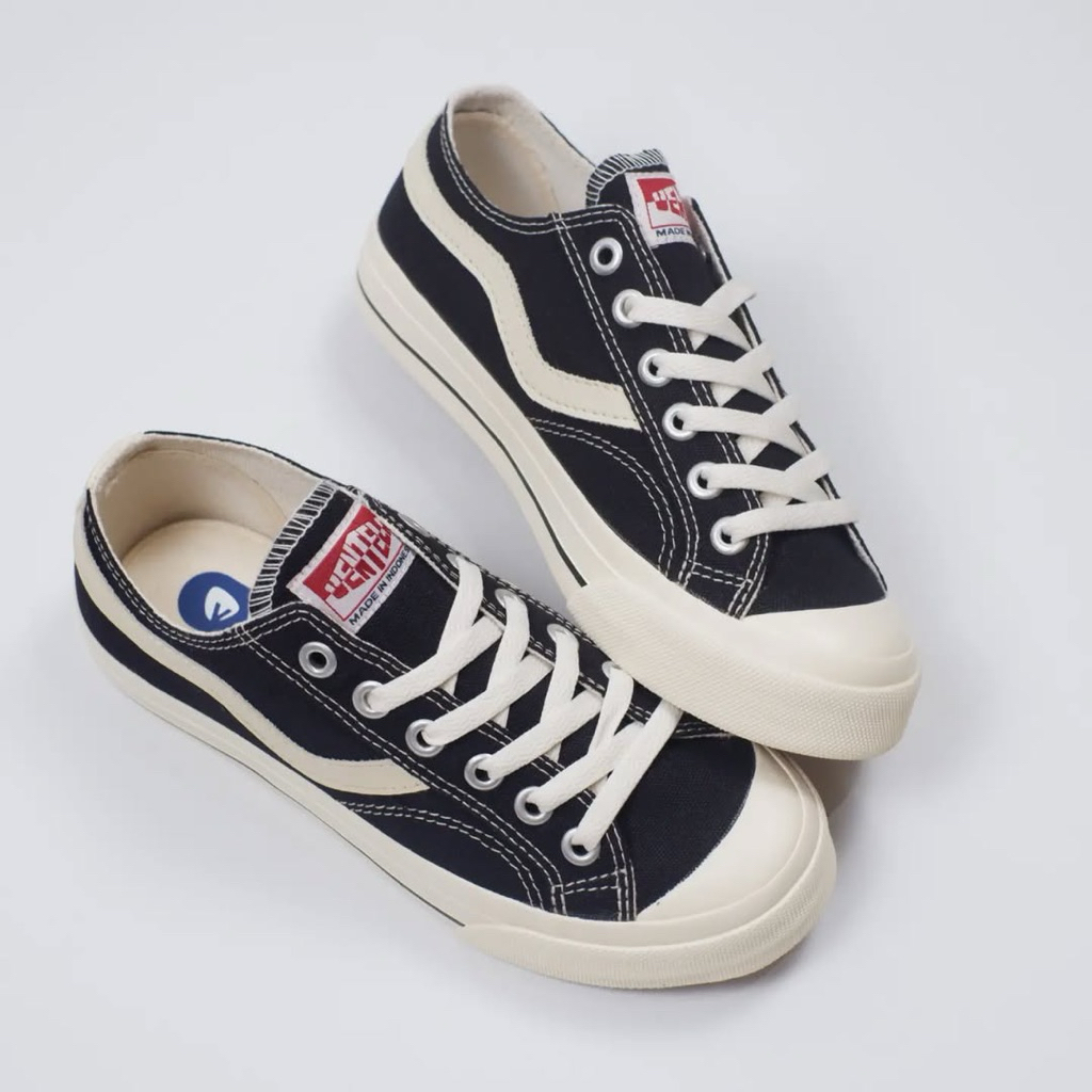 VENTELA SHOES - PUBLIC LOW