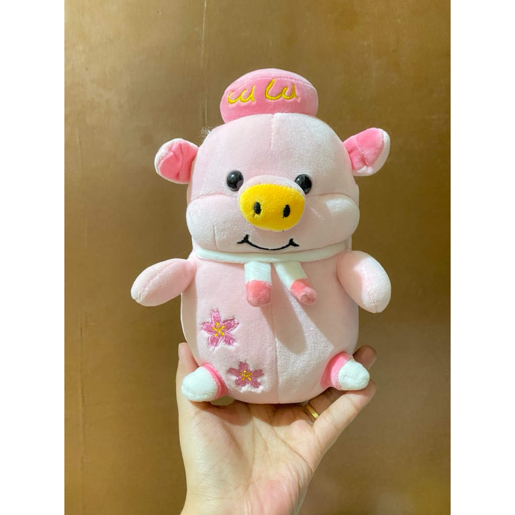Boneka Karakter Babi Lucu Pakai Syal size 23cm / Boneka Babi Lembut / Boneka Babi / Boneka Babi Pink