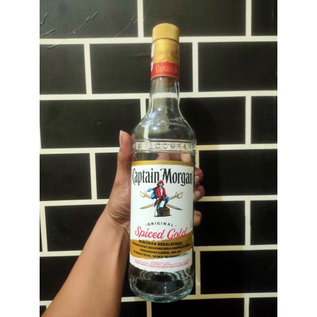 Botol bekas Captain Morgan Mulus Spiced Gold Promo