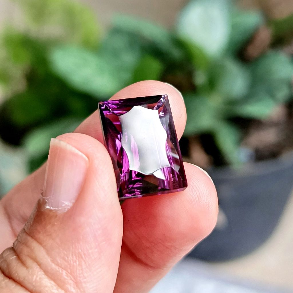 Natural Batu Permata Amethyst High Quality / Batu Permata Kecubung Ungu Tua Octagon Cutting