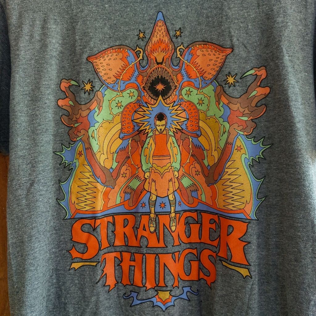 Tshirt / Kaos Film Stranger Things – Netflix Official Merchandise