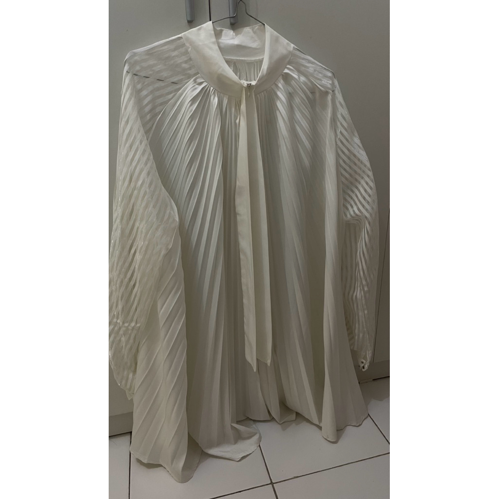 Blouse plisket SHELLASAUKIA