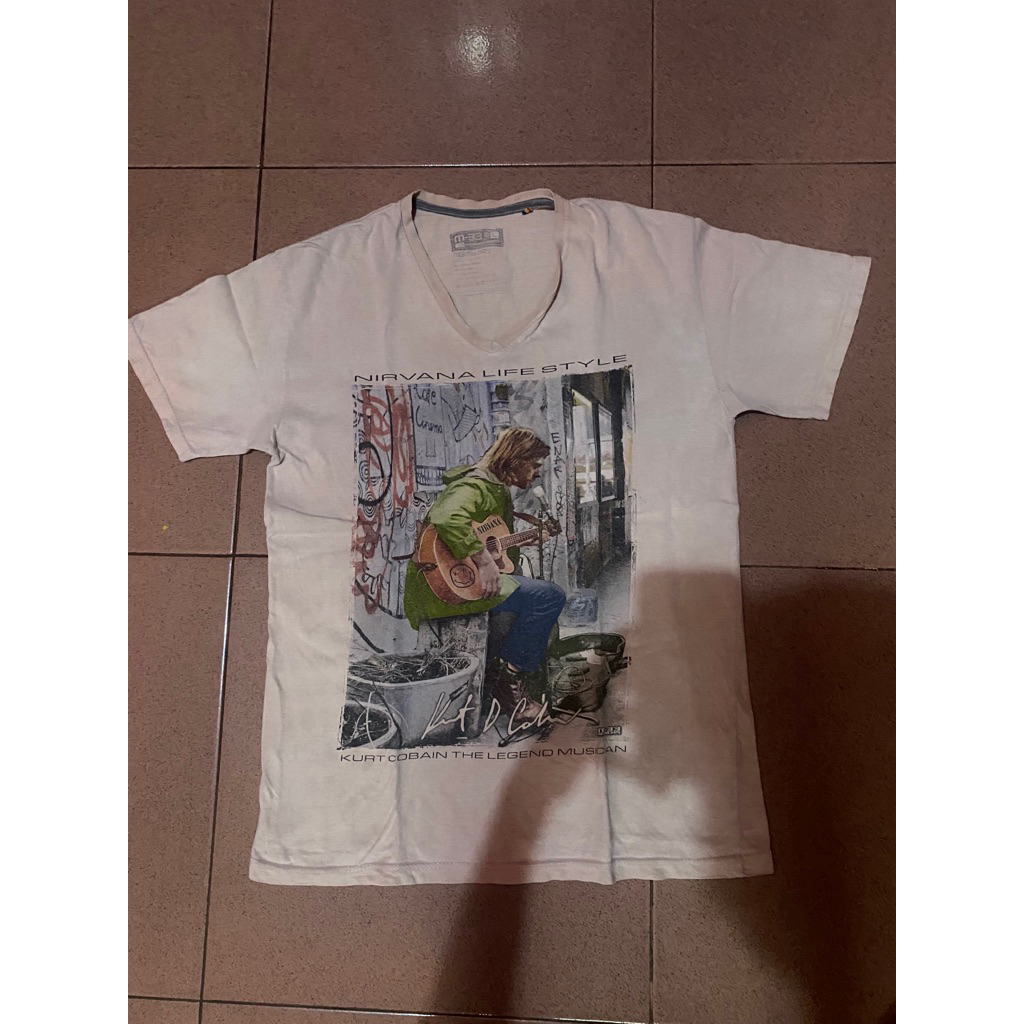 Tshirt Kurt Cobain Nirvana Second