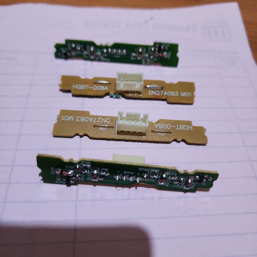 sensor pintu kulkas polytron BELLEZA 3 original