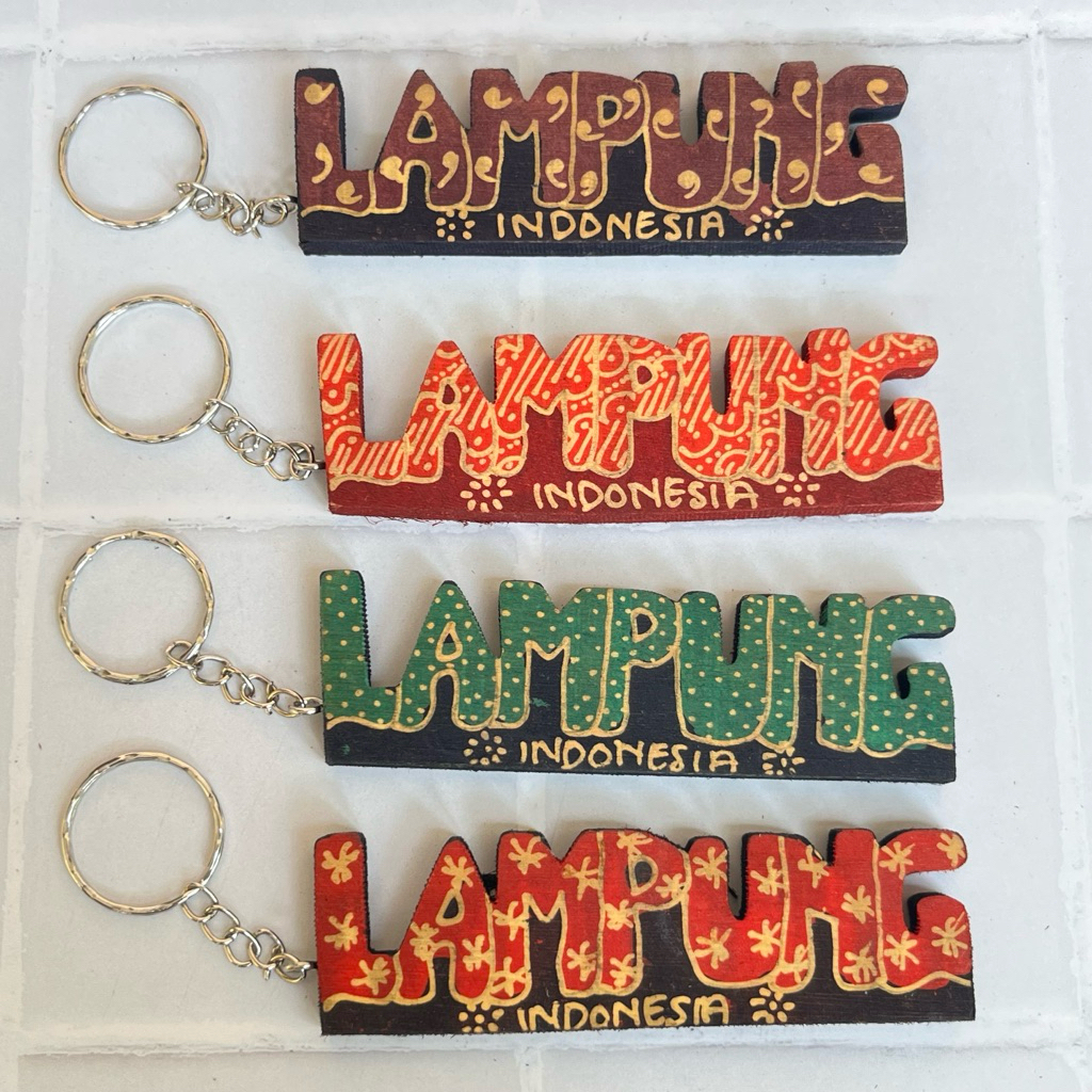 Gantungan Kunci Kayu Batik Khas Kota LAMPUNG / Souvenir Oleh-Oleh Khas LAMPUNG Indonesia