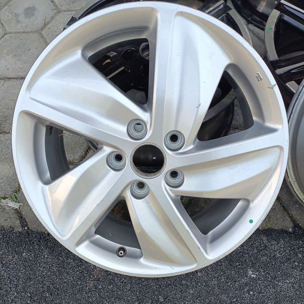 velg original Honda hrv tipe e