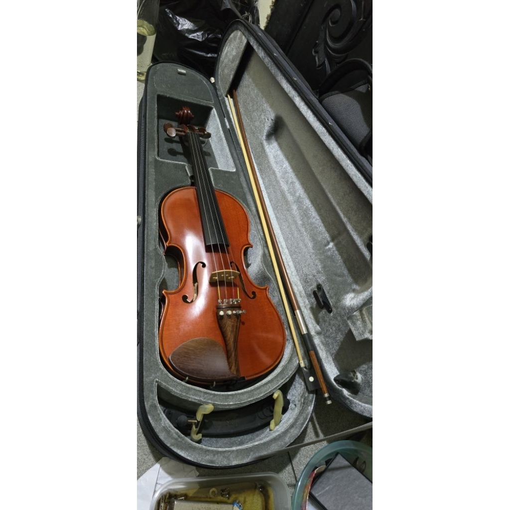 biola yamaha 4/4 j.yamada v5 dgn case