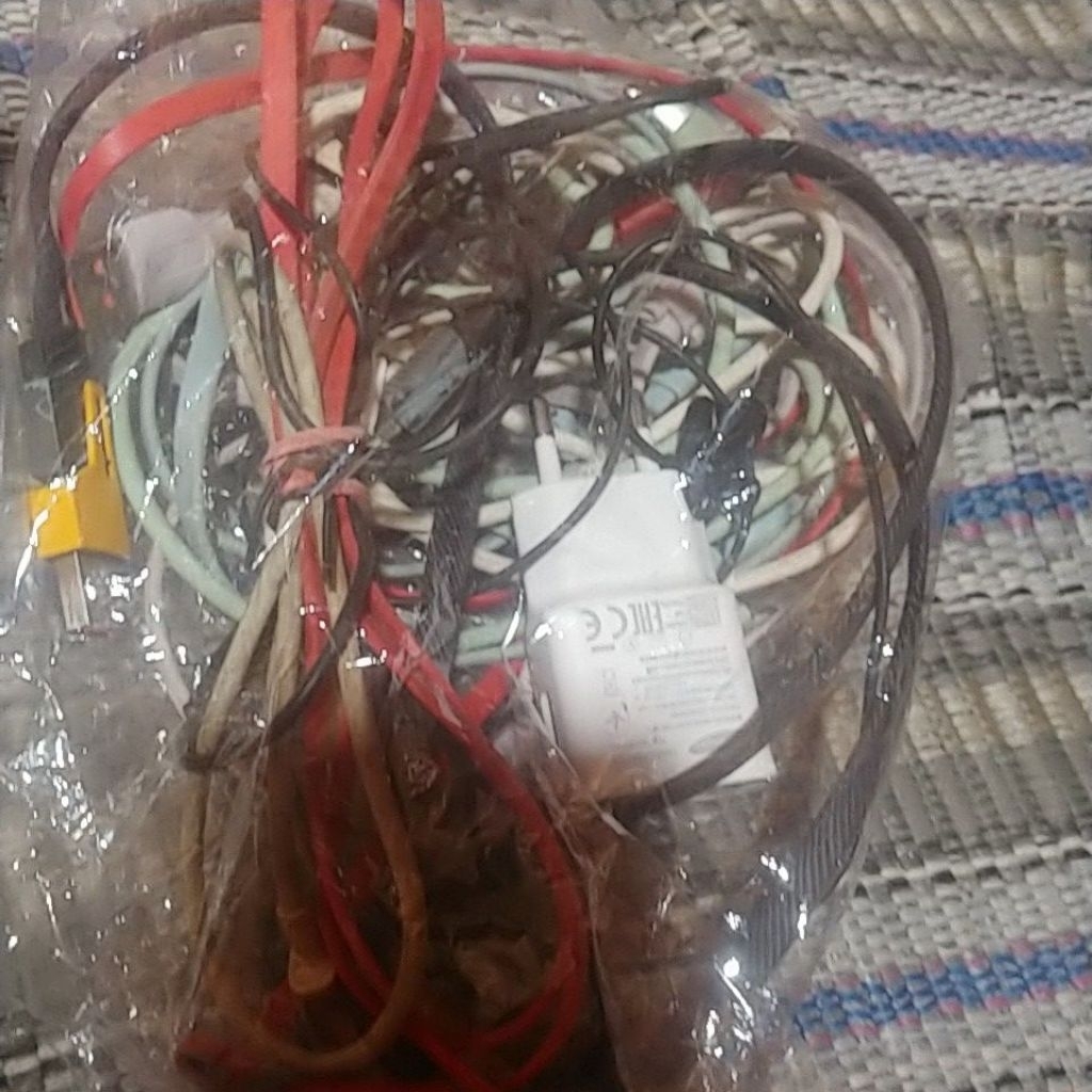 kabel* rusak minus rijek borongan