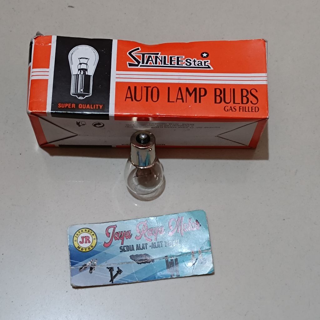 Bola Lampu sen mundur Mobil Kaki 1 Lampu sen mundur Model kaki 1 piting 1 harga 1Buah