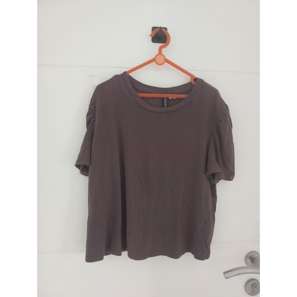 Kaos preloved divided H&M