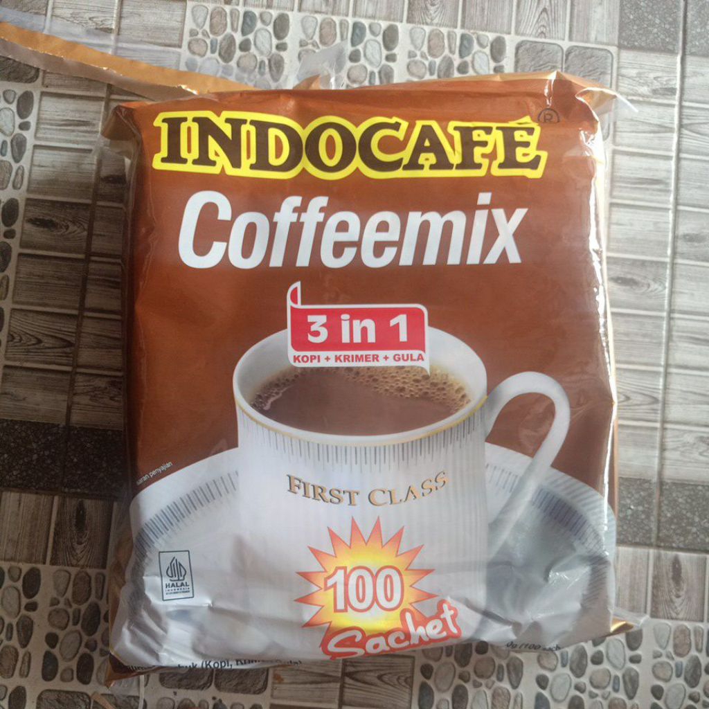 

indocafe coffeemix 3in1 (gula+krimer+kopi)