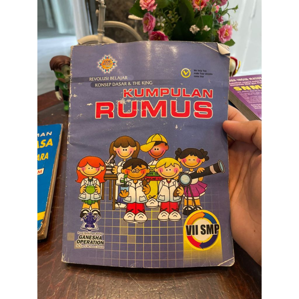 Buku Ganesha Operation Kumpulan Rumus VII SMP