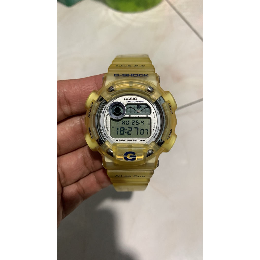 G-SHOCK Original DW-8600K japan (thermometer)