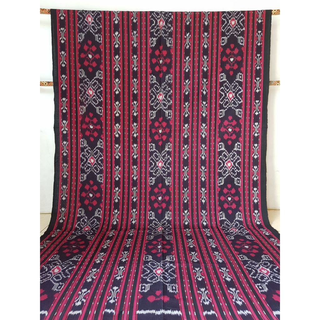 ready kain tenun ikat tradisional tenun etnik tenun ikat asli Jepara