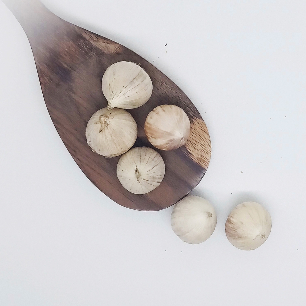 

Bawang Putih Tunggal 500gr Asli Bersih dan Organik