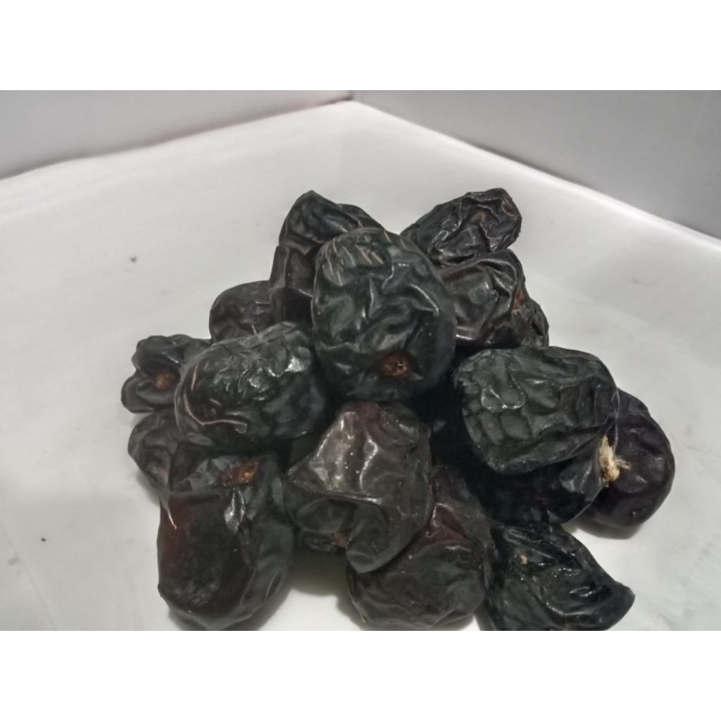 

kurma Ajwa Madinah premium 1kg