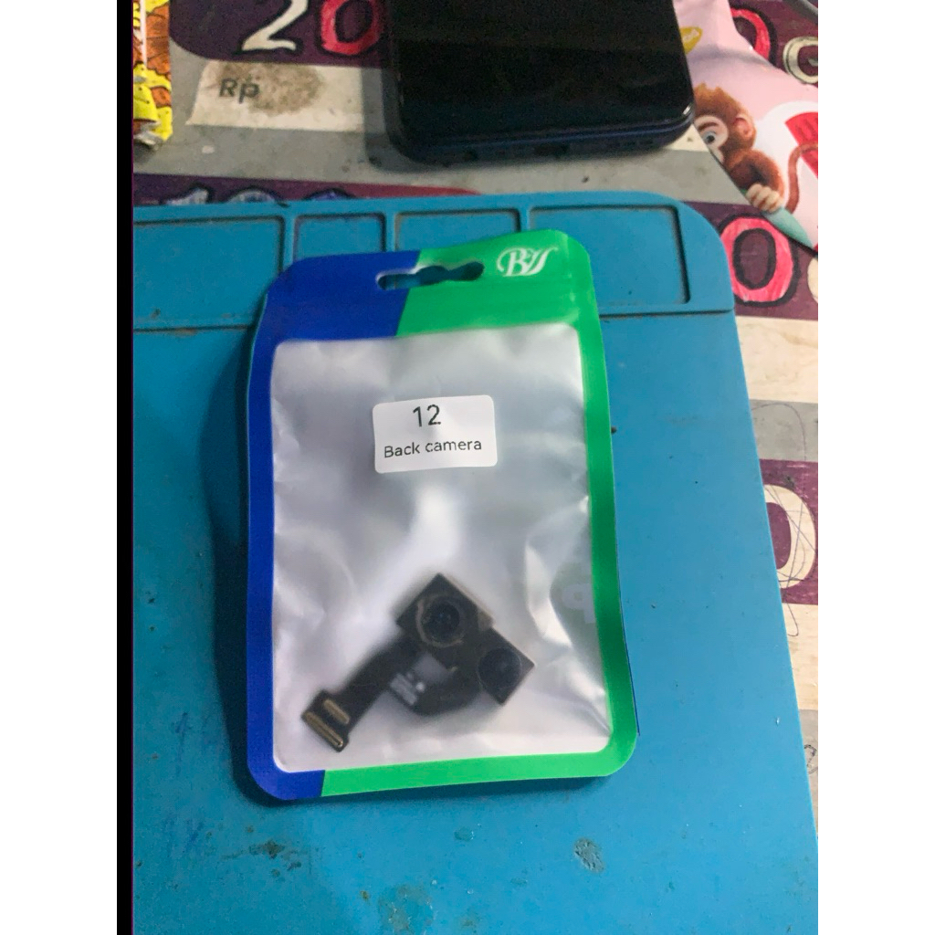 Kamera belakang Iphone 12