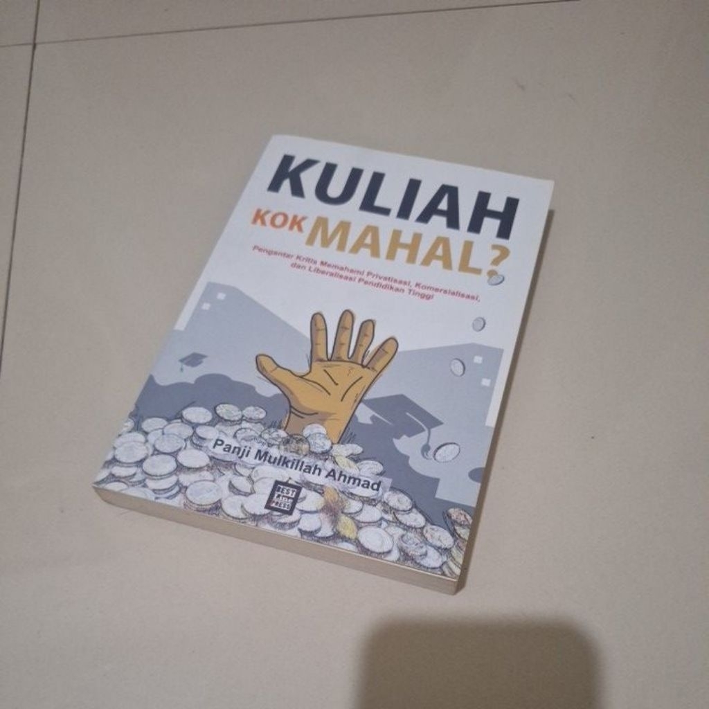 

Kuliah kok Mahal -Panji Mulkillah Ahmad