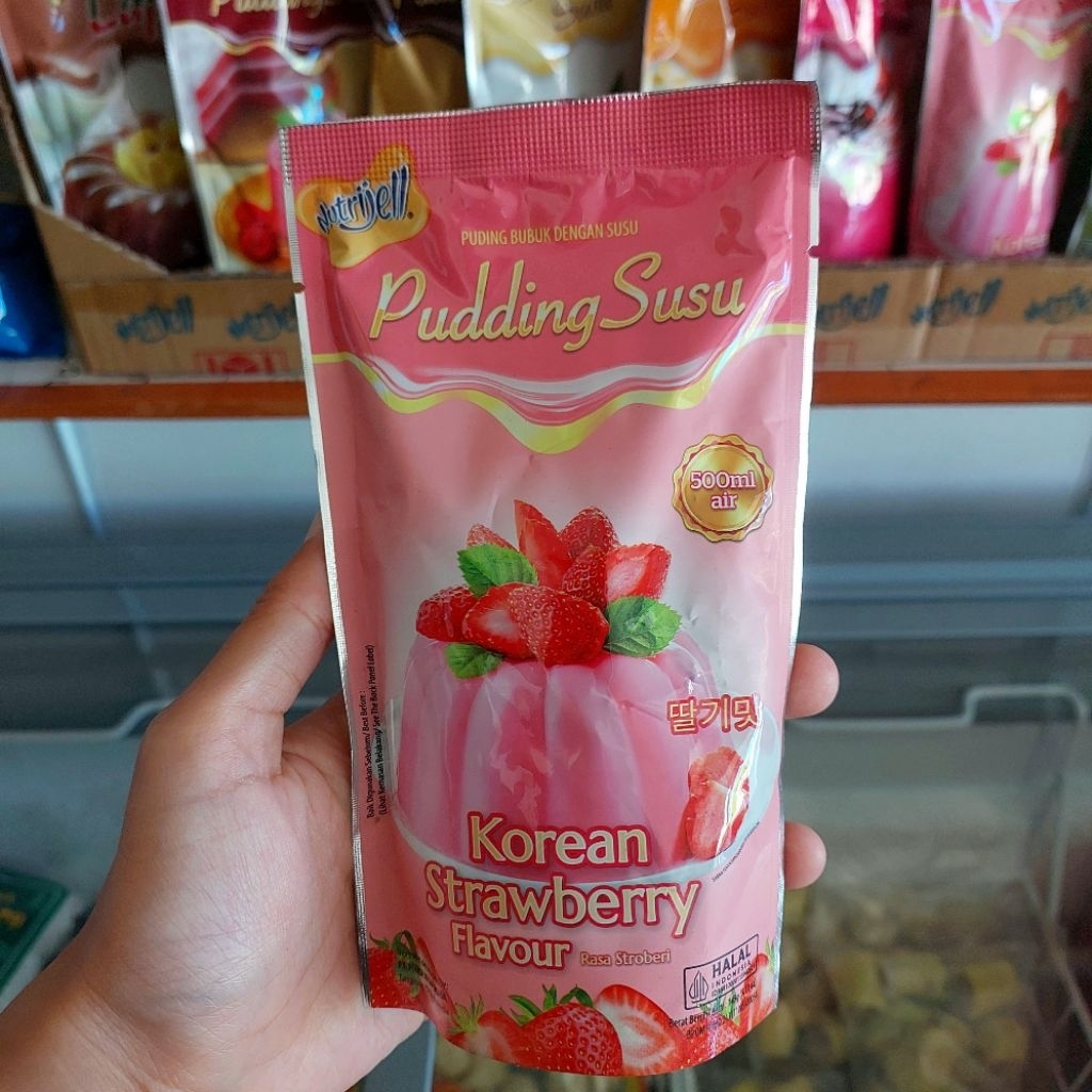 

Nutrijell Pudding Susu Bubuk Rasa Korean Strawberry
