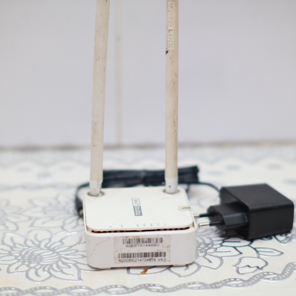 TOTOLINK N200 ROUTER