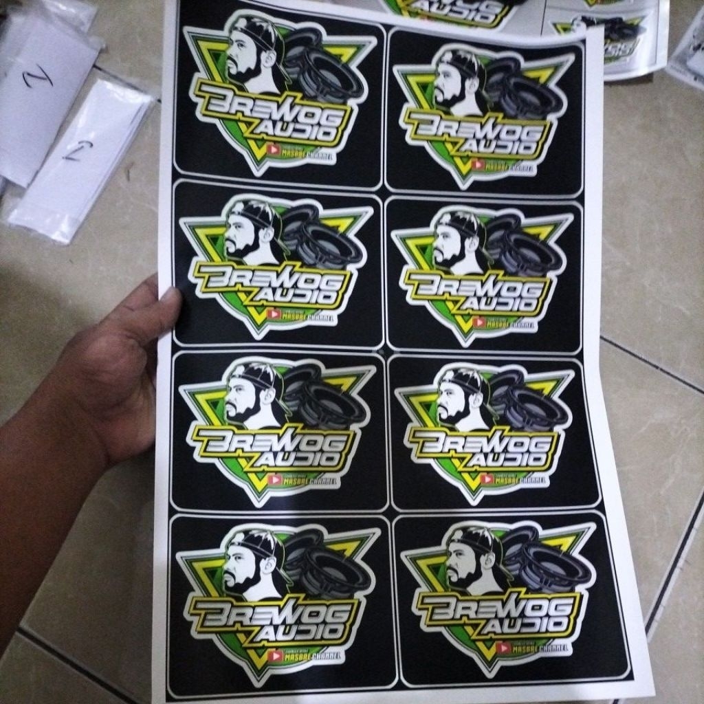 

STIKER BREWOG AUDIO | STIKER AUDIO | STIKER SOUND | STIKER SOUNDSYSTEM | STIKER ANTI AIR | STIKER VYNIL | STIKER PACK | STIKER 1 LEMBAR Ukuran 30x45
