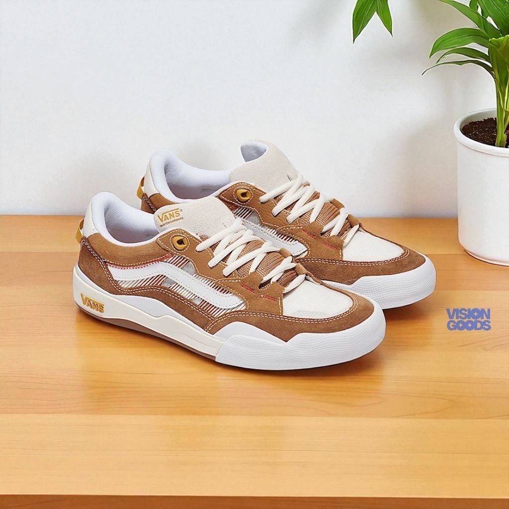 Sepatu Vans Wayvee 2.0 Skateboarding Brown White