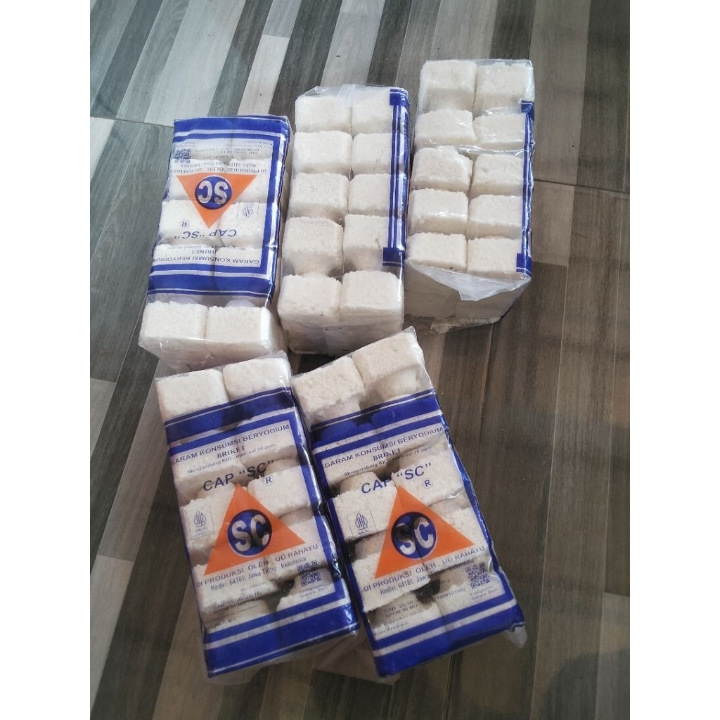 

garam dapur, garam kotak ukuran sedang, berat 600 gram
